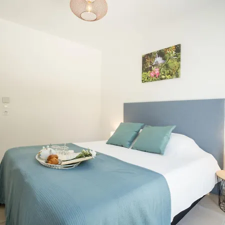 Le Diamanti-1 By Interhome