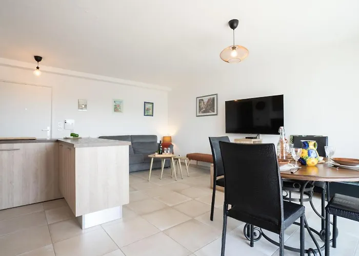 Le Diamanti-1 By Interhome Apartmán